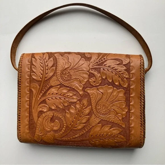 Vintage Hand Tooled Leather Shoulder Bag - Picture 2 of 8